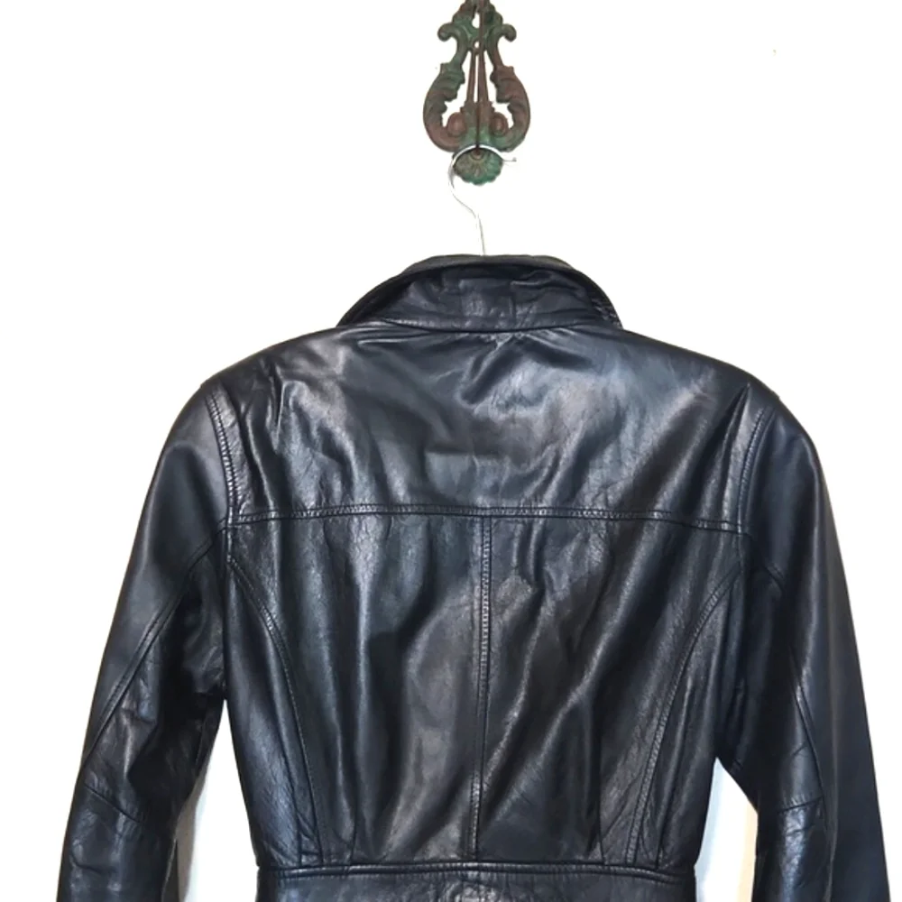 Vintage Jacqueline Ferrar Black Genuine Lambskin Coat Size Small - Picture 5 of 15